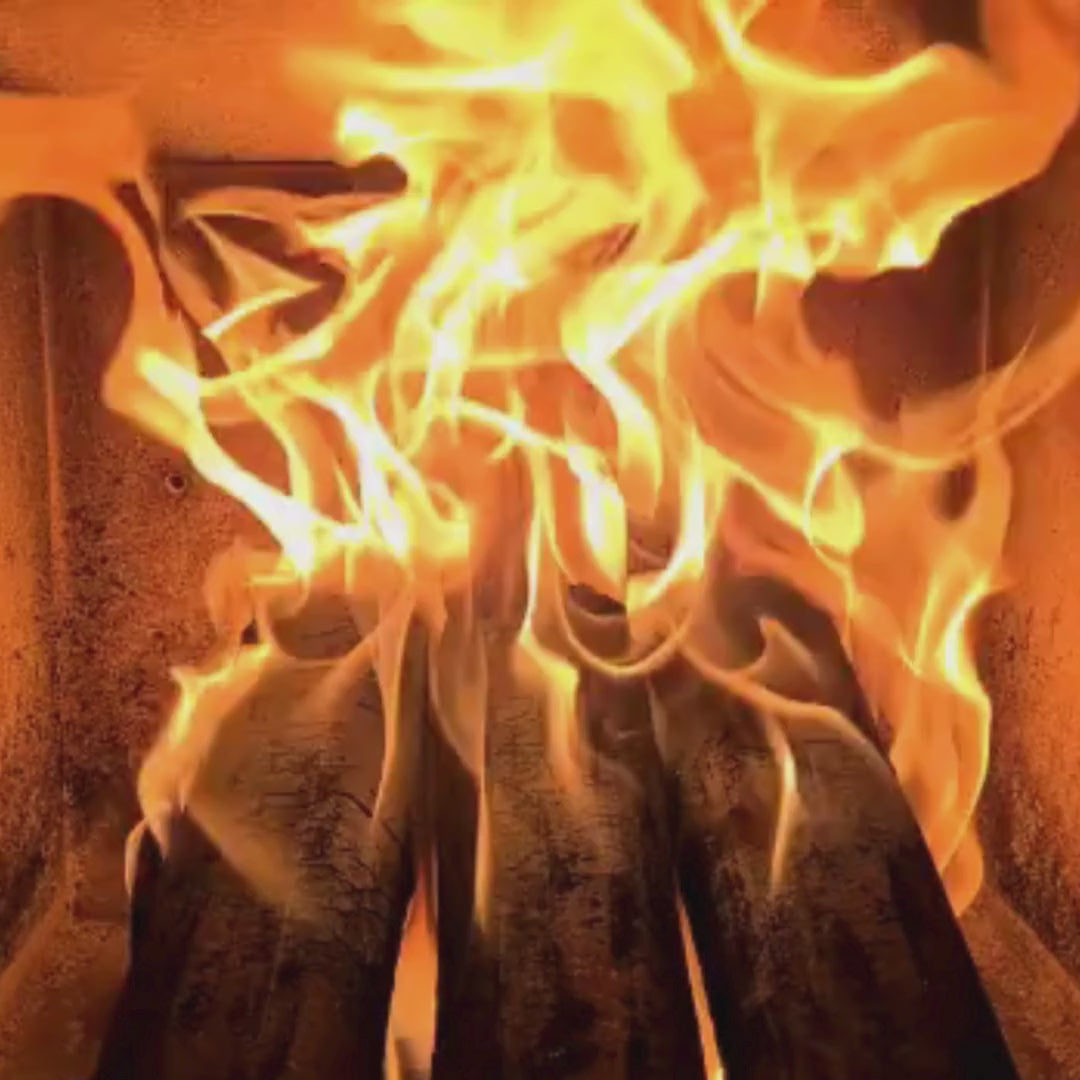 Video laden: Pini-Kay - Hartholzbriketts - einzeln 10 kg